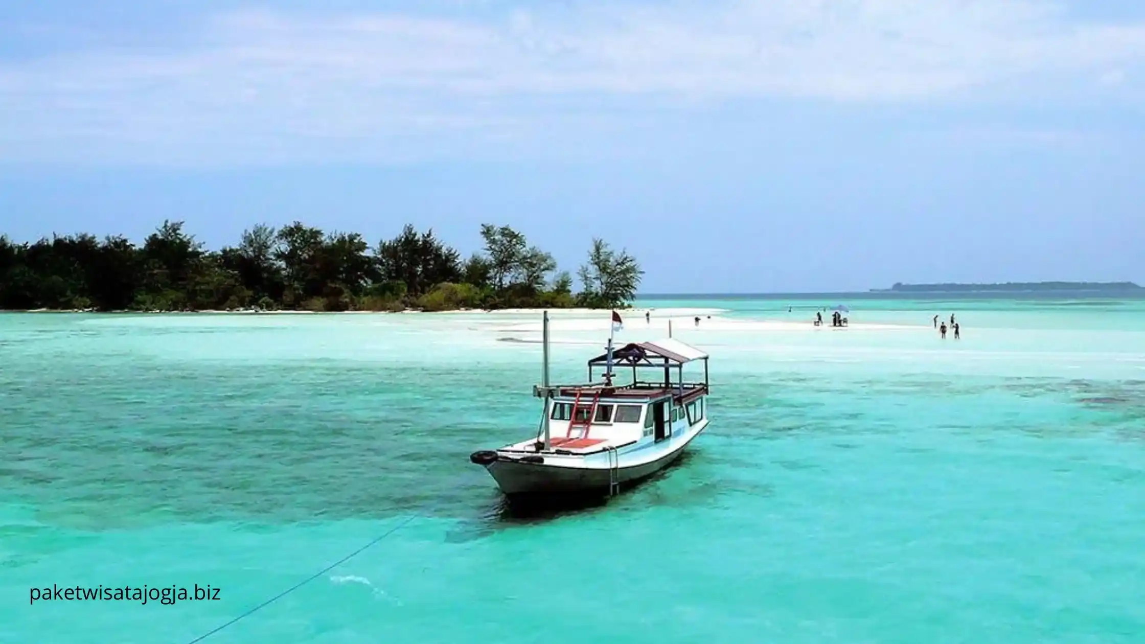 Pantai Bobby Karimunjawa: Surga Tersembunyi yang Bikin Kamu Enggan Pulang